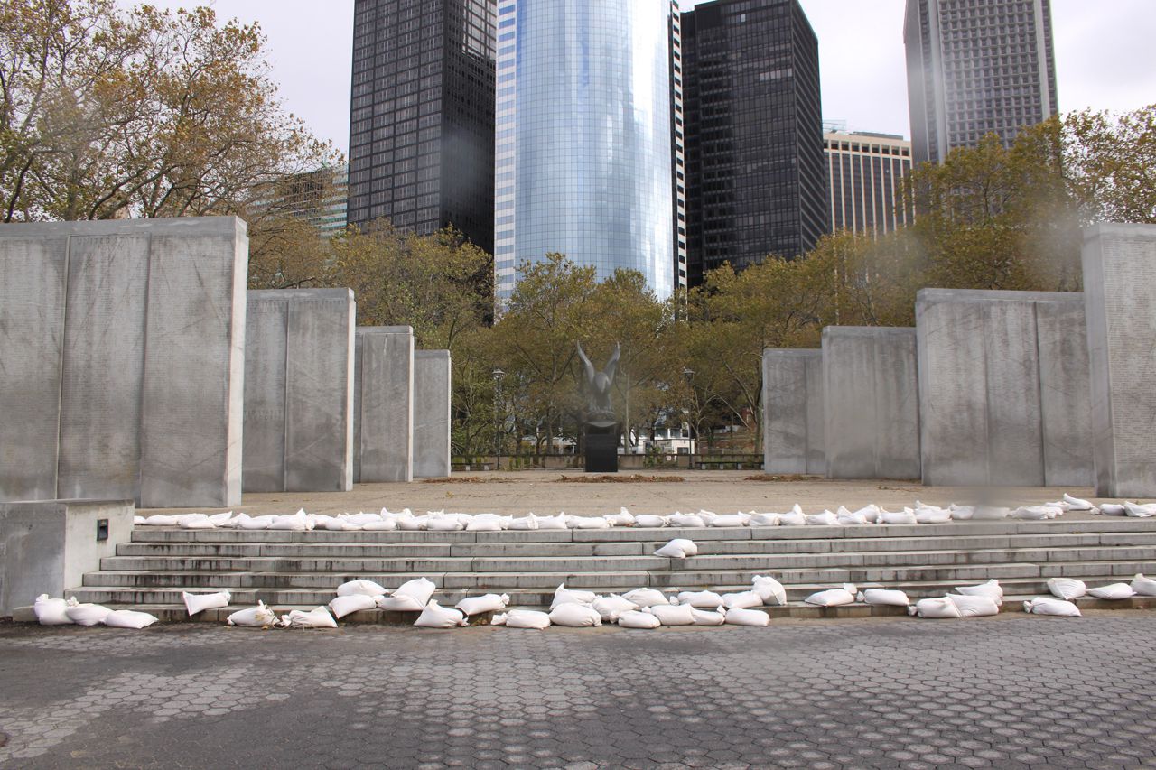 Memorial_Wall_in_NYC's_Battery Park experienced no damage after Sandy